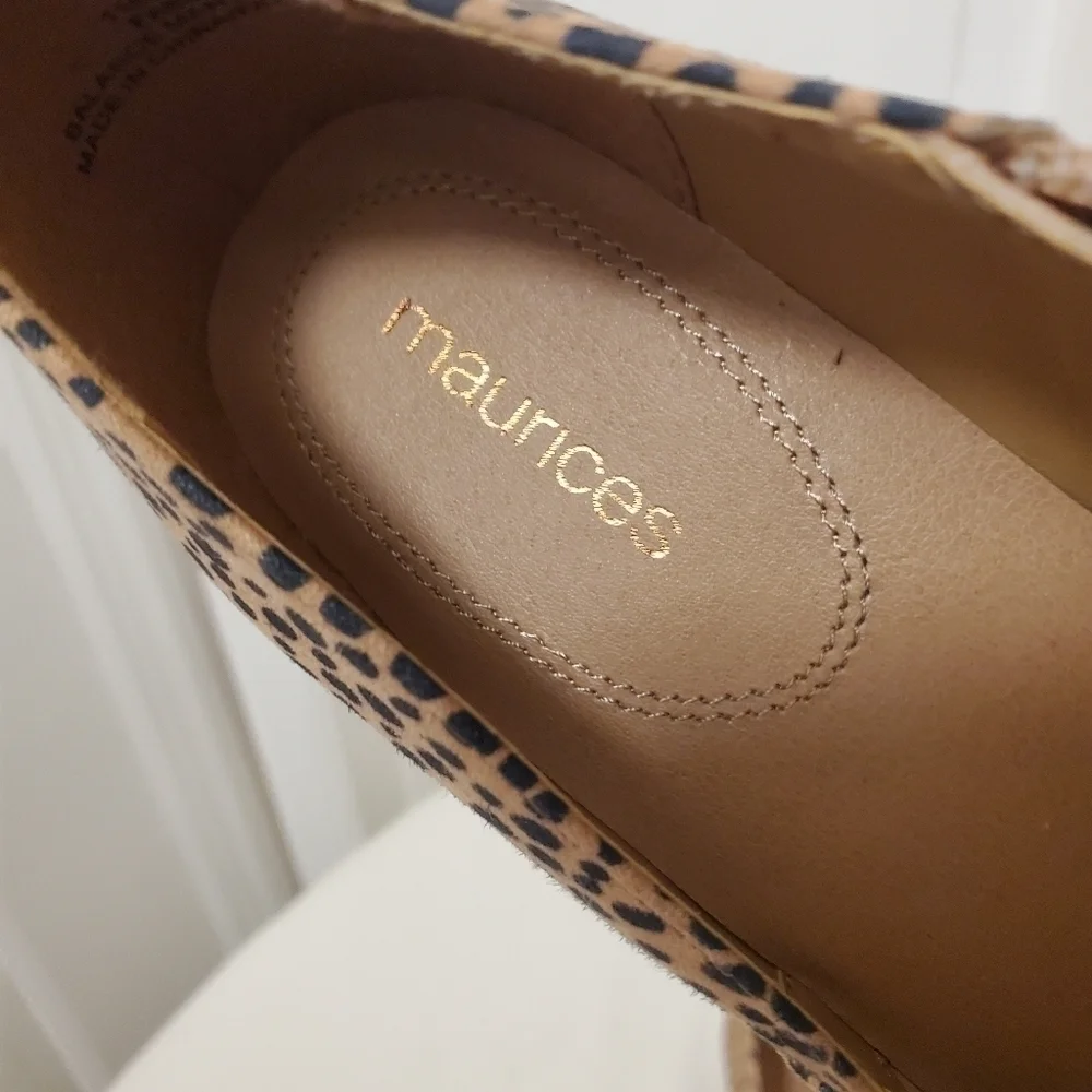 NWOB Maurices Amanda Leopard Stitch Low Side Shootie Size 8.5